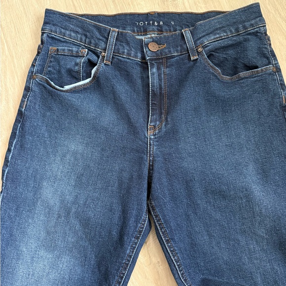 Mott & Bow Slim Straight Boyfriend Jeans | Medium Dark Blue | 29 - Picture 4 of 8